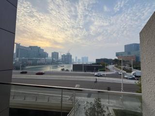 Spacious 1bd Al Maryah Island - Abu Dhabi - 5