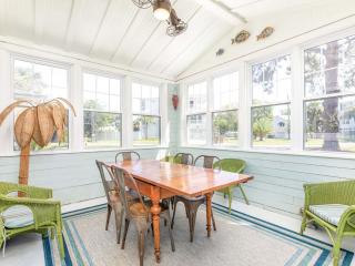 Sunny Daze - Tybee Island - 1