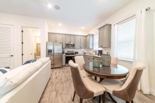 Sunny Yellow Cottage Near Disney With Margaritaville Resort Island H2O Access - 3029Sp - Orlando - 6
