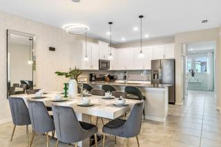 Last Minute Disney Getaway! Private Pool, Hot Tub & Games Room. Book Now! #65965 - Kissimmee - 4