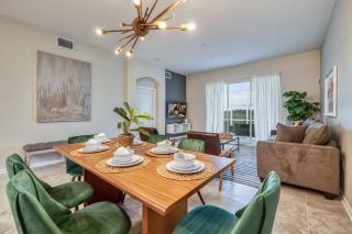 Last Minute Disney Getaway! Private Pool, Hot Tub & Games Room. Book Now! #41961 - Kissimmee - 3