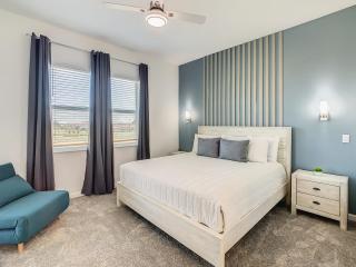 Last Minute Disney Getaway! Private Pool, Hot Tub & Games Room. Book Now! #88063 - Kissimmee - 7