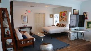 Tavern on the Bay Hotel - Frank Sinatra Suite - Somers Point - 6