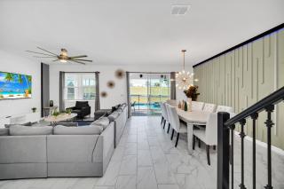 Last Minute Disney Getaway! Private Pool, Hot Tub & Games Room. Book Now! #85889 - Kissimmee - 4