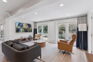 1010 Rosehill Dr - 4