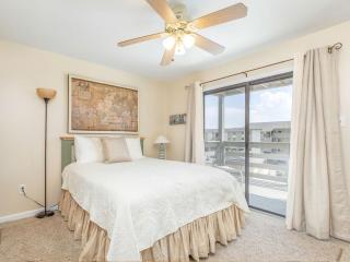 Lighthouse Point 4B - 1