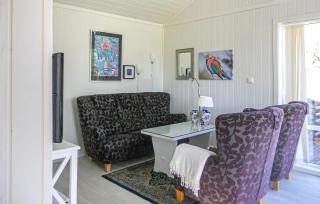 Beautiful Home In Gjeving - 8