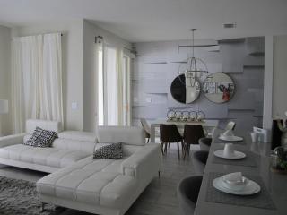 Last Minute Disney Getaway! Private Pool, Hot Tub & Games Room. Book Now! #74801 - Davenport - 6