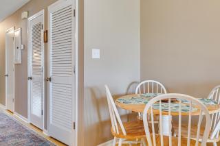 Emerald Isle Condo Near Beach with Screened Porch! - Emerald Isle - 3
