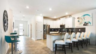Last Minute Disney Getaway! Private Pool, Hot Tub & Games Room. Book Now! #87159 - Kissimmee - 1