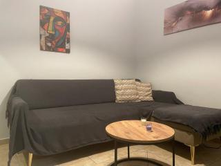Cozy Mozy House - 1