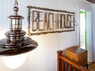 Guiding Light Cottage - Tybee Island - 2