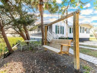 Chimney Pot Cottage - Tybee Island - 4