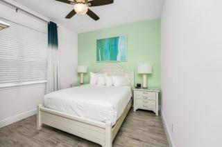 Beautiful Waterfront Villa Near Disney With Margaritaville Resort Island H20 Waterpark Access - 3017Cs - Orlando - 1