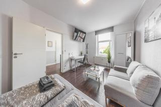 2 LH 6-Schlafzimmer-Apartment - Halle an der Saale - 2