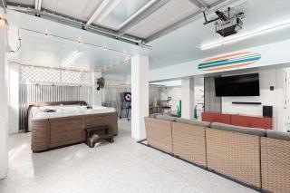 Captain Champs Castaway - 0