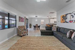 Last Minute Disney Getaway! Private Pool, Hot Tub & Games Room. Book Now! #66111 - Davenport - 6