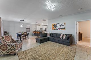 Last Minute Disney Getaway! Private Pool, Hot Tub & Games Room. Book Now! #66111 - Davenport - 5