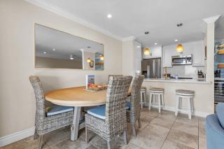 F9 - Beach Cottage Getaway - Oceanside - 4