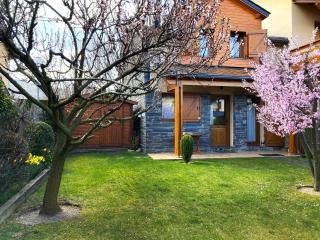 Bonita casa adosada con gran jardín - 8