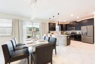 Last Minute Disney Getaway! Private Pool, Hot Tub & Games Room. Book Now! #17478 - Davenport - 3