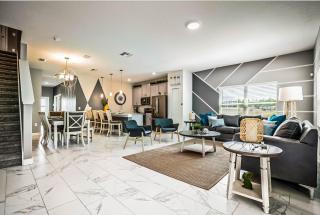 Last Minute Disney Getaway! Private Pool, Hot Tub & Games Room. Book Now! #87939 - Kissimmee - 2