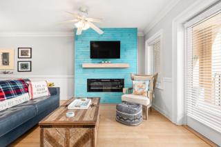 Brass Rail 210 - Tybee Island - 1
