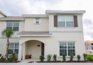 Last Minute Disney Getaway! Private Pool, Hot Tub & Games Room. Book Now! #17058 - Kissimmee - 8