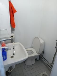 Vanhan puukerrostalon 30m2 asunto minimi 2 yötä - Tampere - 7