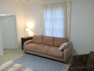 Vanhan puukerrostalon 30m2 asunto minimi 2 yötä - Tampere - 2