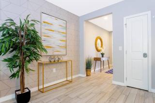 Last Minute Disney Getaway! Private Pool, Hot Tub & Games Room. Book Now! #60501 - Kissimmee - 3