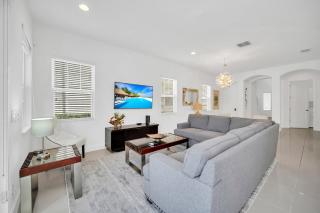 Last Minute Disney Getaway! Private Pool, Hot Tub & Games Room. Book Now! #93699 - Kissimmee - 5