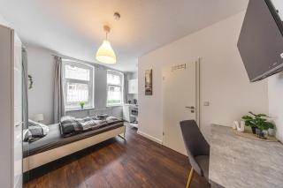 1 LH 9-Zimmer-Apartment HBF - Halle an der Saale - 0