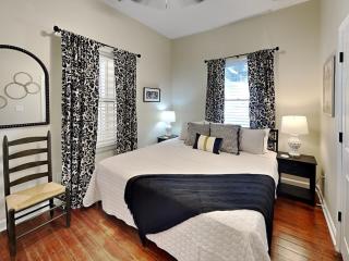 Barnard Row House - Savannah - 2