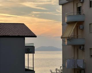 The Escape - Vlorë - 2