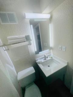 Studios & Suites 4 Less Virginia Beach - 2