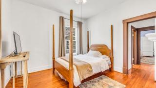 Charming 100-year-old duplex in Historic District - Columbus - 2