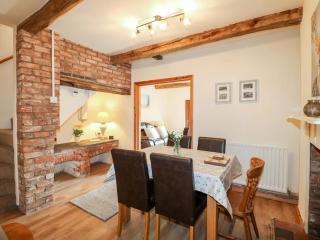 Charming 3 Bed Cottage sleeps 5 - Totmonslow - 2