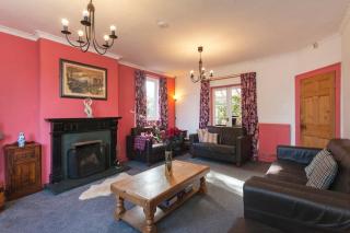 Raven House Farm - Tibshelf - 0