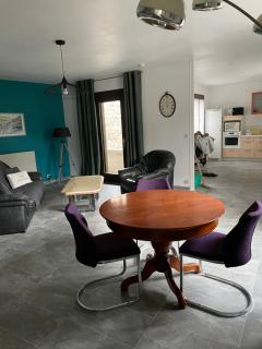 Maison de village avec extérieur - Anse - 0