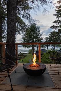 Mackenzie Beach Resort - Tofino - 9