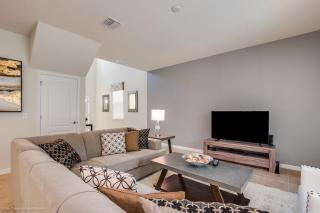 Last Minute Disney Getaway! Private Pool, Hot Tub & Games Room. Book Now! #20806 - Kissimmee - 5