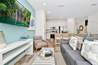 Bright Blue Villa Near Disney With Margaritaville Resort & Island H20 Waterpark Access - 3085Cs - 3