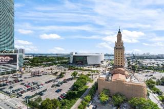 NEW luxury suite Miami at the WorldCenter area - Great views - 2