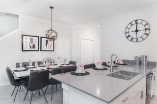 Last Minute Disney Getaway! Private Pool, Hot Tub & Games Room. Book Now! #49419 - Kissimmee - 2