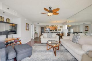 Oceanfront Corner Condo in North Myrtle Beach! - Myrtle Beach - 6