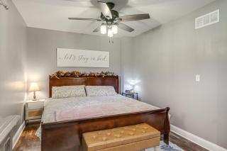 half Mi to Creation Museum Home with Large Yard! - Petersburg - 1