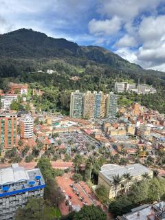 Apartamento doble vista panorámica al cerro de Monserrate - Bogotá - 2