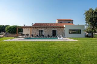 Villa Veduta - Bale - 0