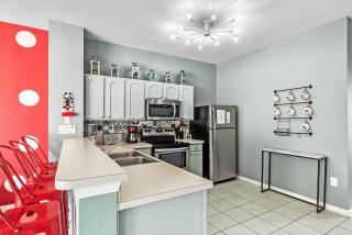 Last Minute Disney Getaway! Private Pool, Hot Tub & Games Room. Book Now! #65851 - Orlando - 1